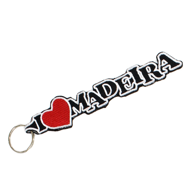 Porta-Chaves Bordado I Love Madeira em preto.