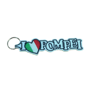 Porta-chaves bordado I Love Pompei com coração com as cores da bandeira de Itália.