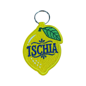 Porta-chaves bordado com design em formato de limão, inspirado na cidade de Amalfi, em Itália.